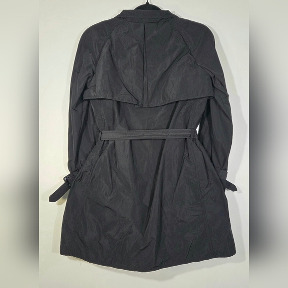 MONCLER DOUBLE-BREASTED TRENCH COAT. - Picture 5 of 10